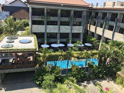 Sol House Meliá Hotel jl Sriwijaya Legian Bali